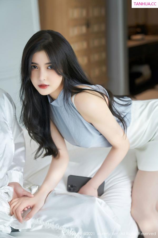 韩静安  美人秘书韩静安 给王总送笔记本第20张图片